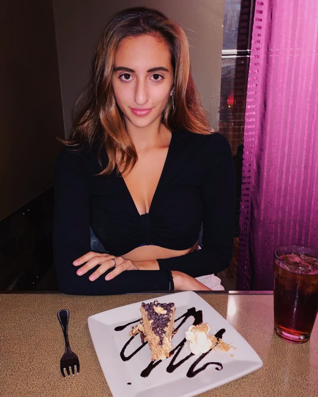 Click to view full size College Crush Lisa Sandson (@lisa.sandson). Comment your favorite pics.