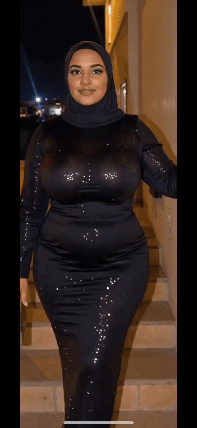 Click to view full size EroMe e r o m e Liveshow livesex Arab girl so hot girl