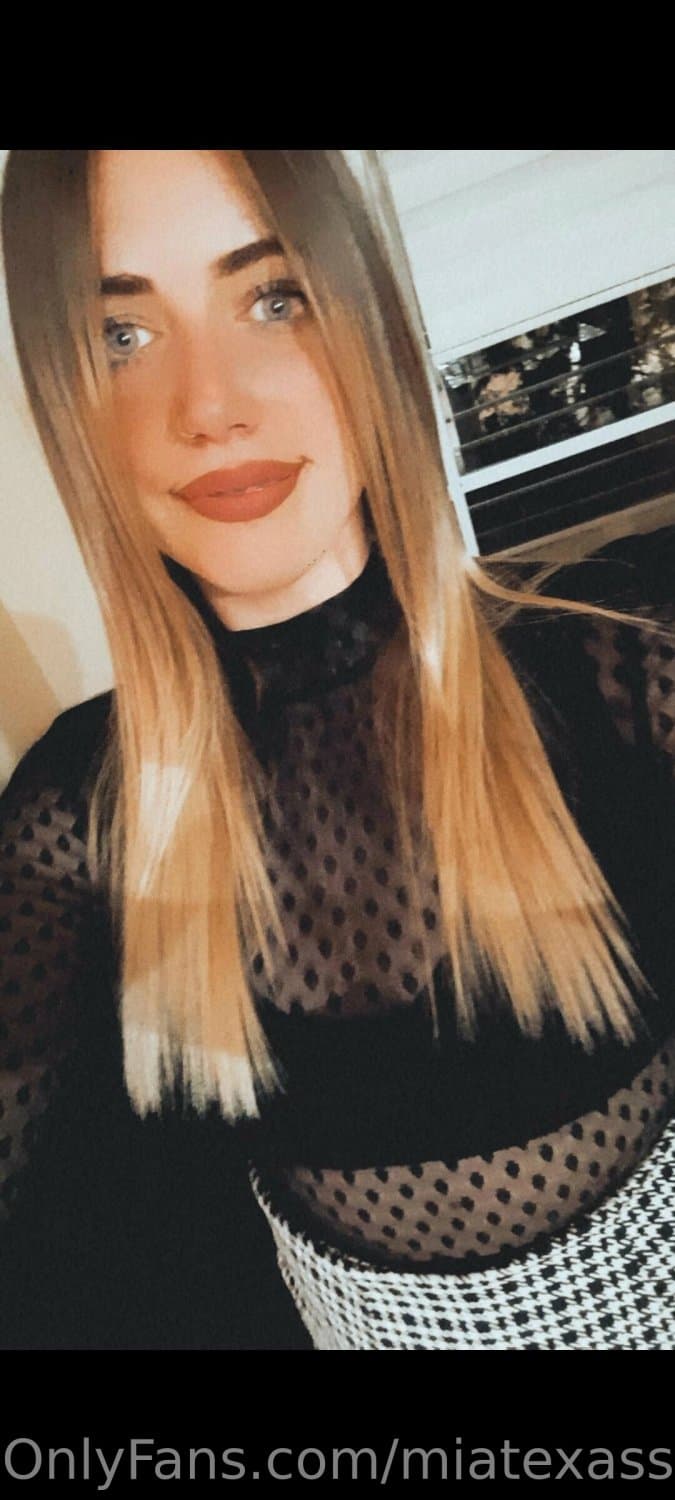 Click to view full size miatexass onlyfans ppv