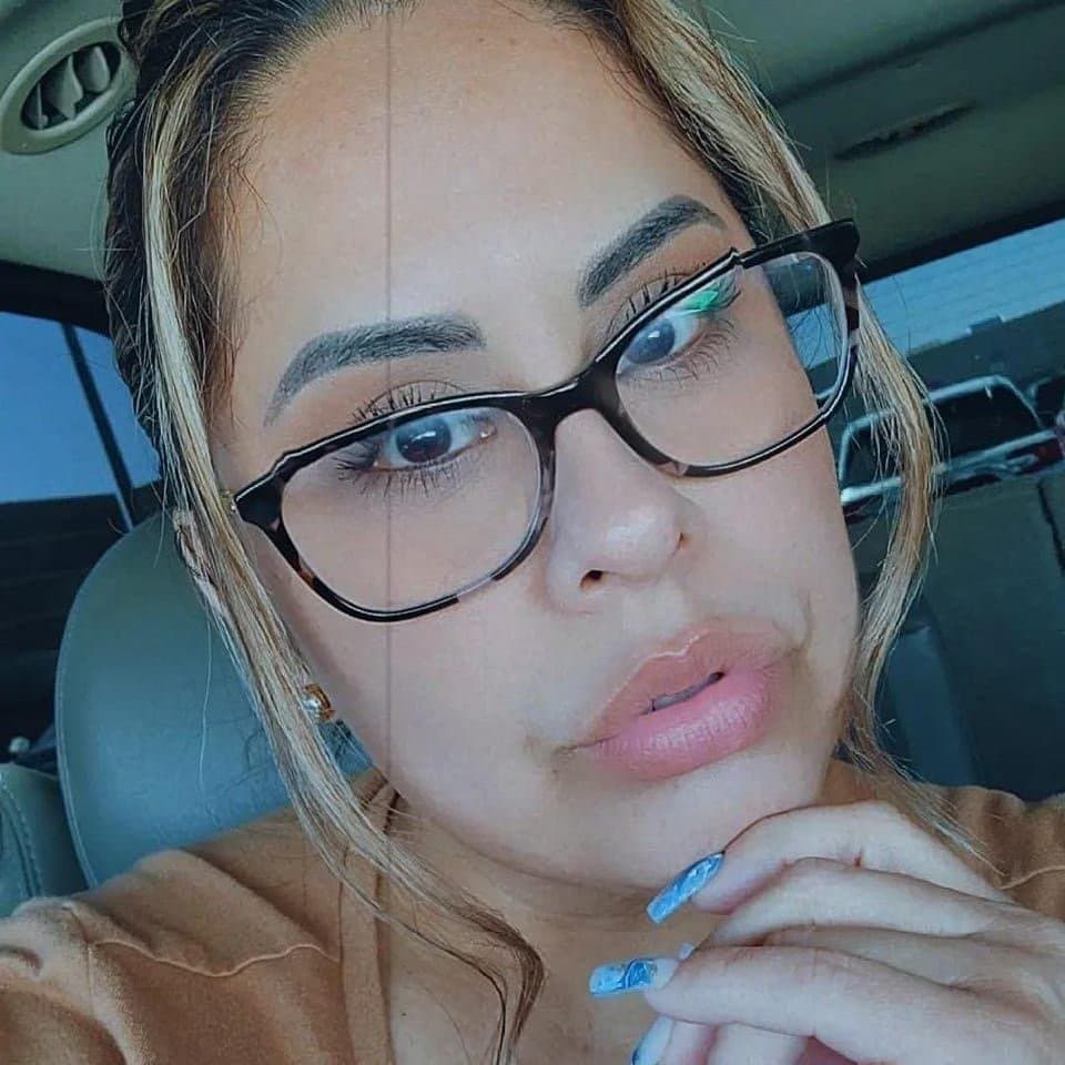 Click to view full size Am I wrong for wanting to pound my own sister? (She had an OF and I was her biggest fan) ???