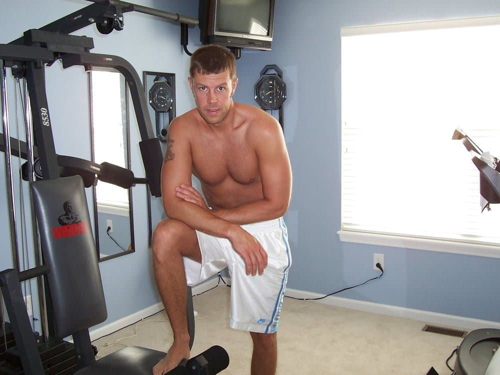 Click to view full size Amateur swinger couple gracing the internet with their nudity! ?