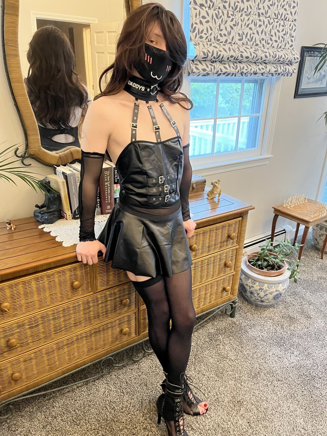 Click to view full size Chastity slut bound for cock
