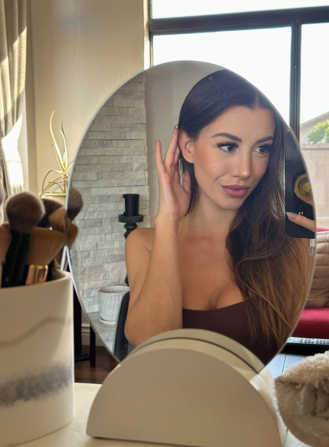 Click to view full size Just a charming girl with a whole lot to offer