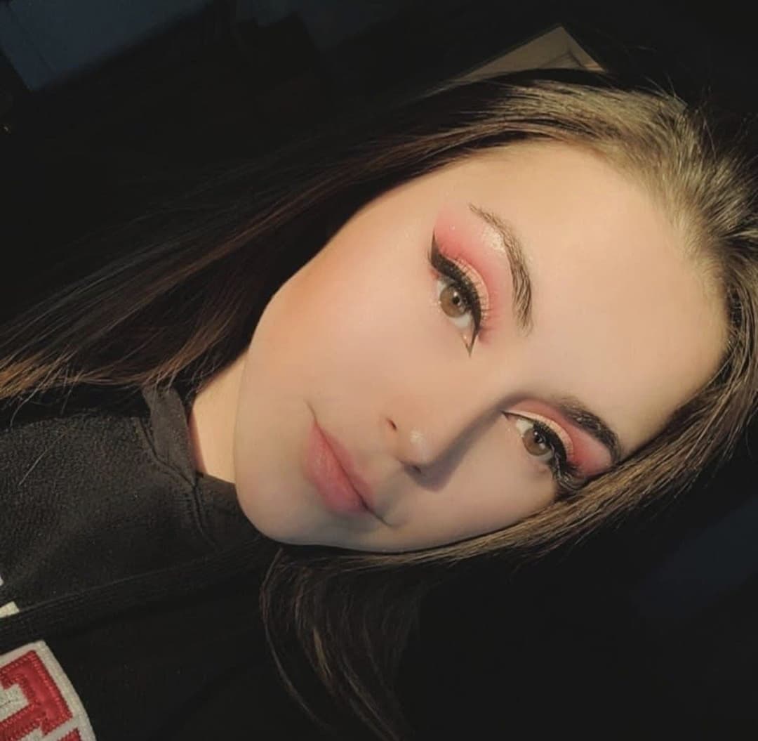 Click to view full size Native Sask Rez natives Naomi peepeetchh Sask native