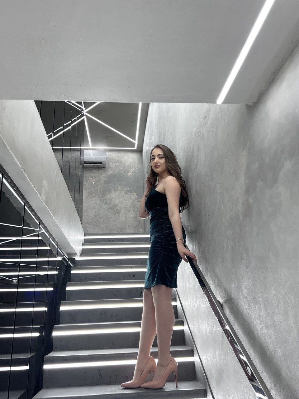 Click to view full size My hot Armenian ex Milena, repost her