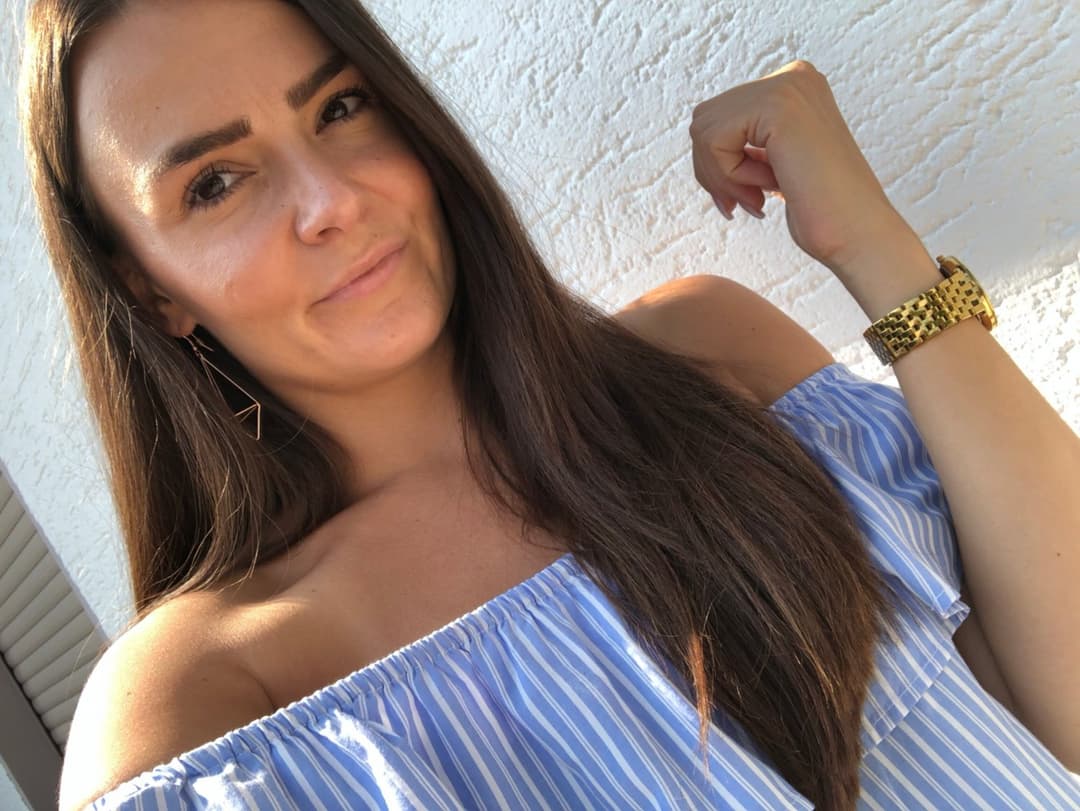 Click to view full size Notgeile luder Simone K. ??