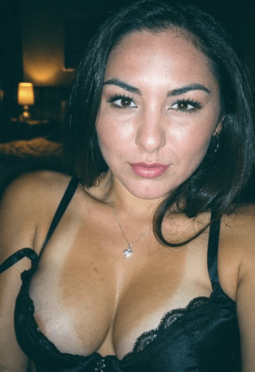 Click to view full size Israeli cumslut smokes and takes cum and cock from condoms