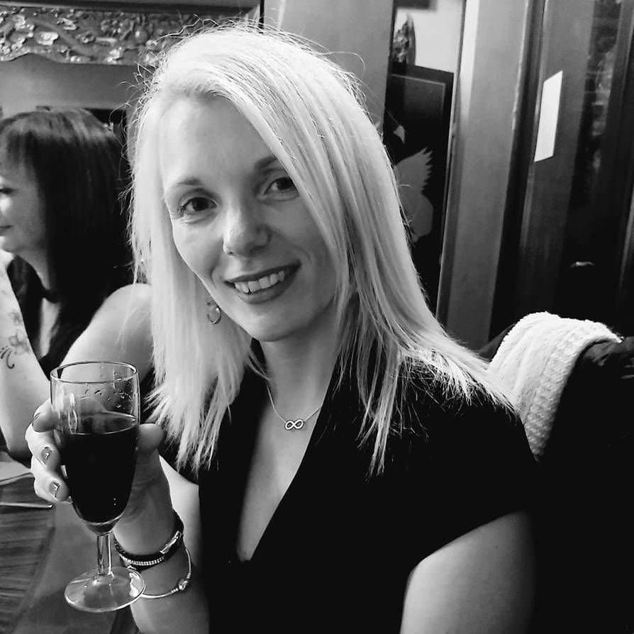 Click to view full size Web Sluts in Erotic Art