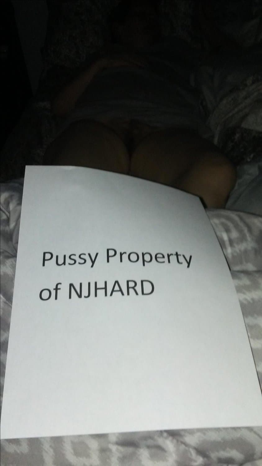 Click to view full size Goodnight from my Fat Wife. Follow & visit often for our desires