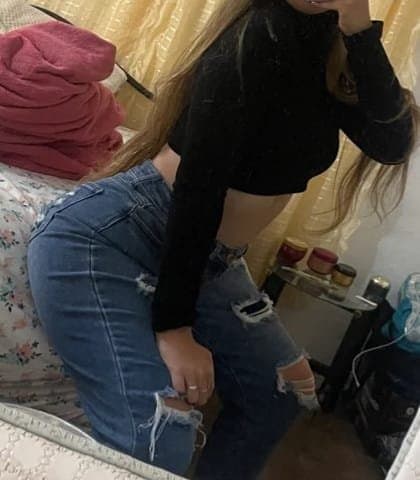 Click to view full size Lindas18??