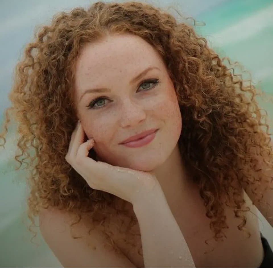 Click to view full size Hot ginger wife