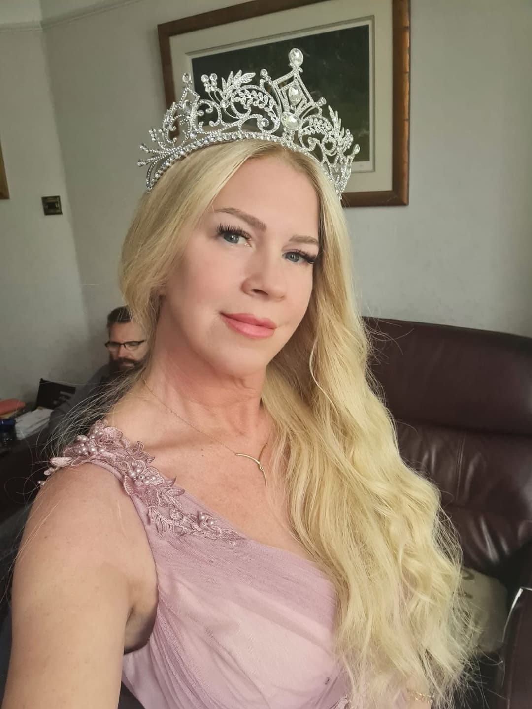 Click to view full size Milf I was having affair with under her husbands nose. Plymouth UK