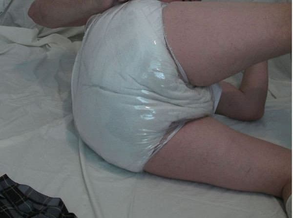 Click to view full size ABDL Diapered sissybaby Peter Went