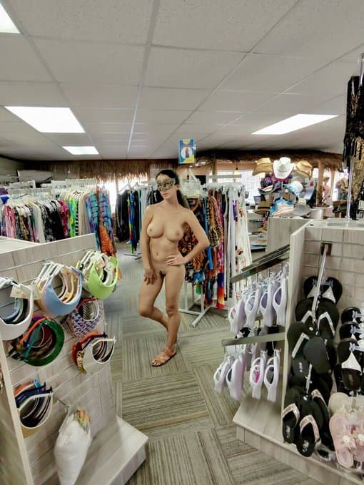 Click to view full size Sweet Buttocks