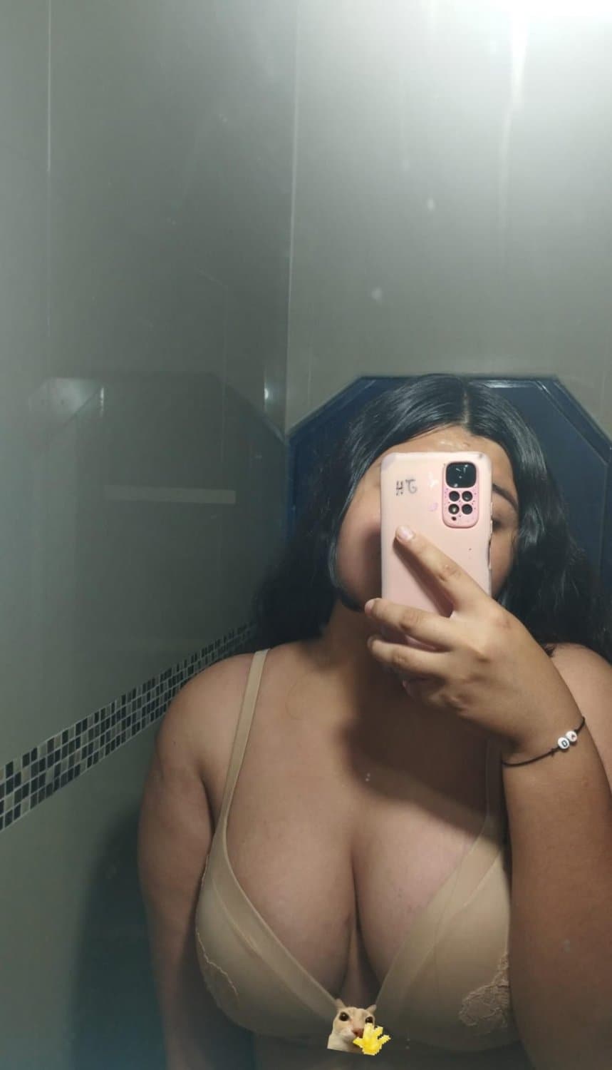 Click to view full size Gordi buena