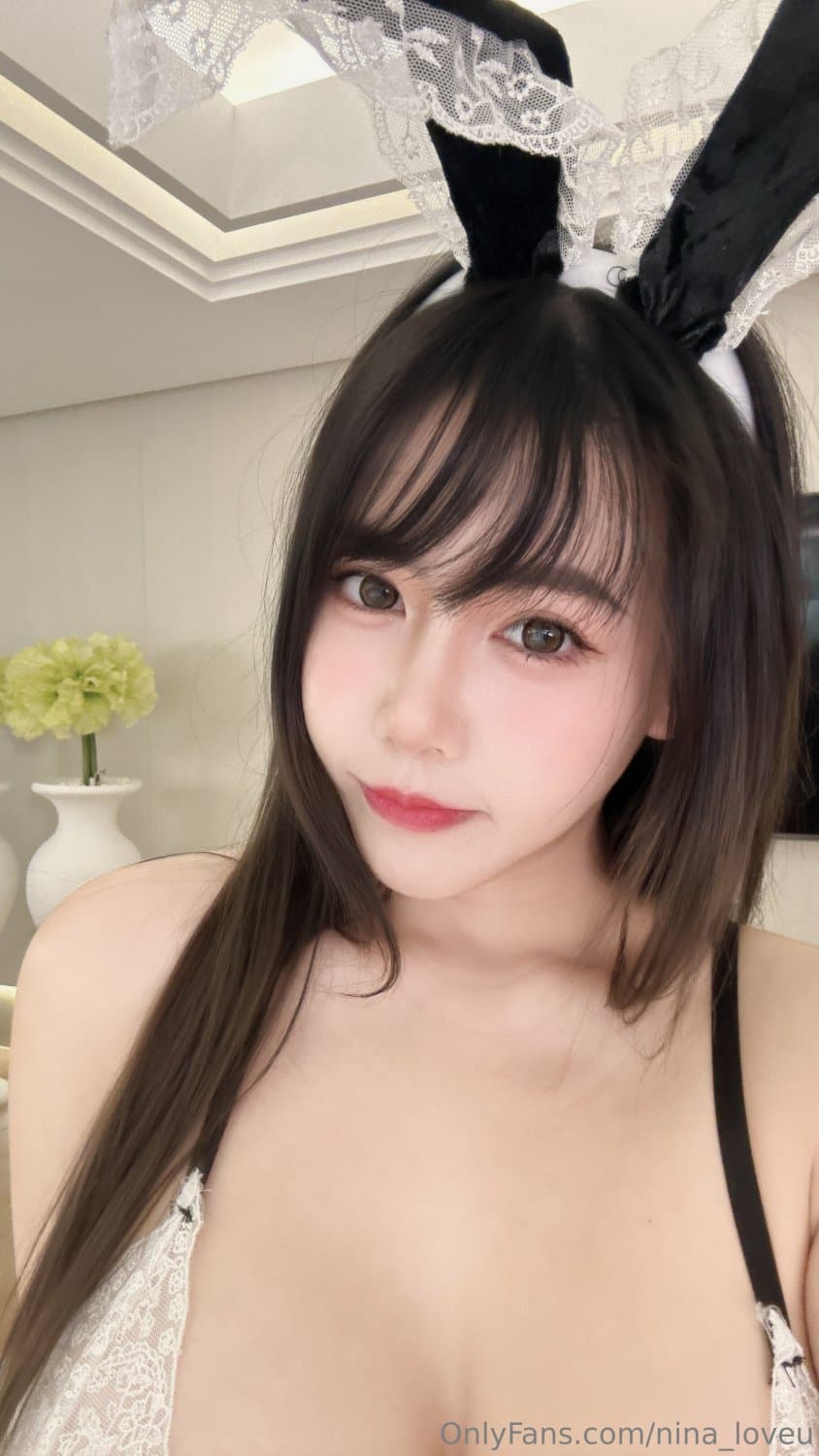 Click to view full size NINALEEE