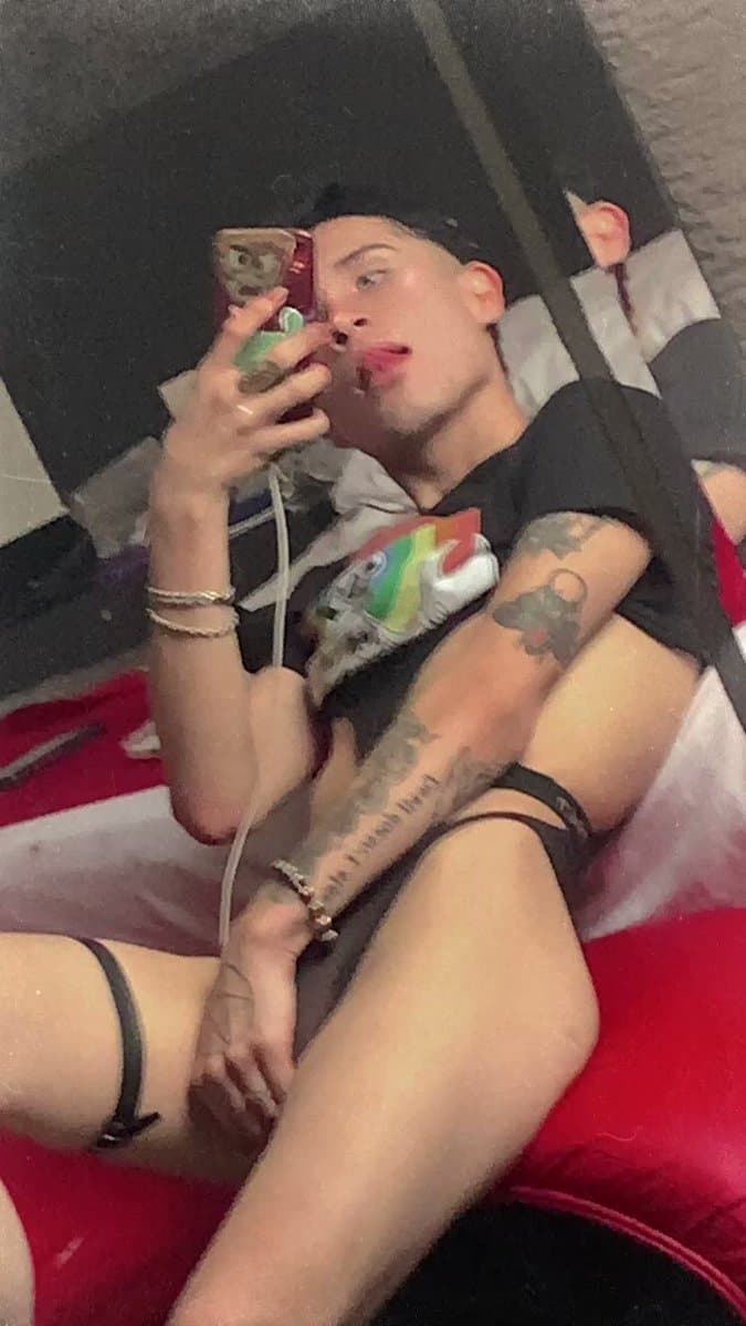 Click to view full size LA_FEMBOY_CRICOS@ freeboodylive1 twink femboy twitter porn