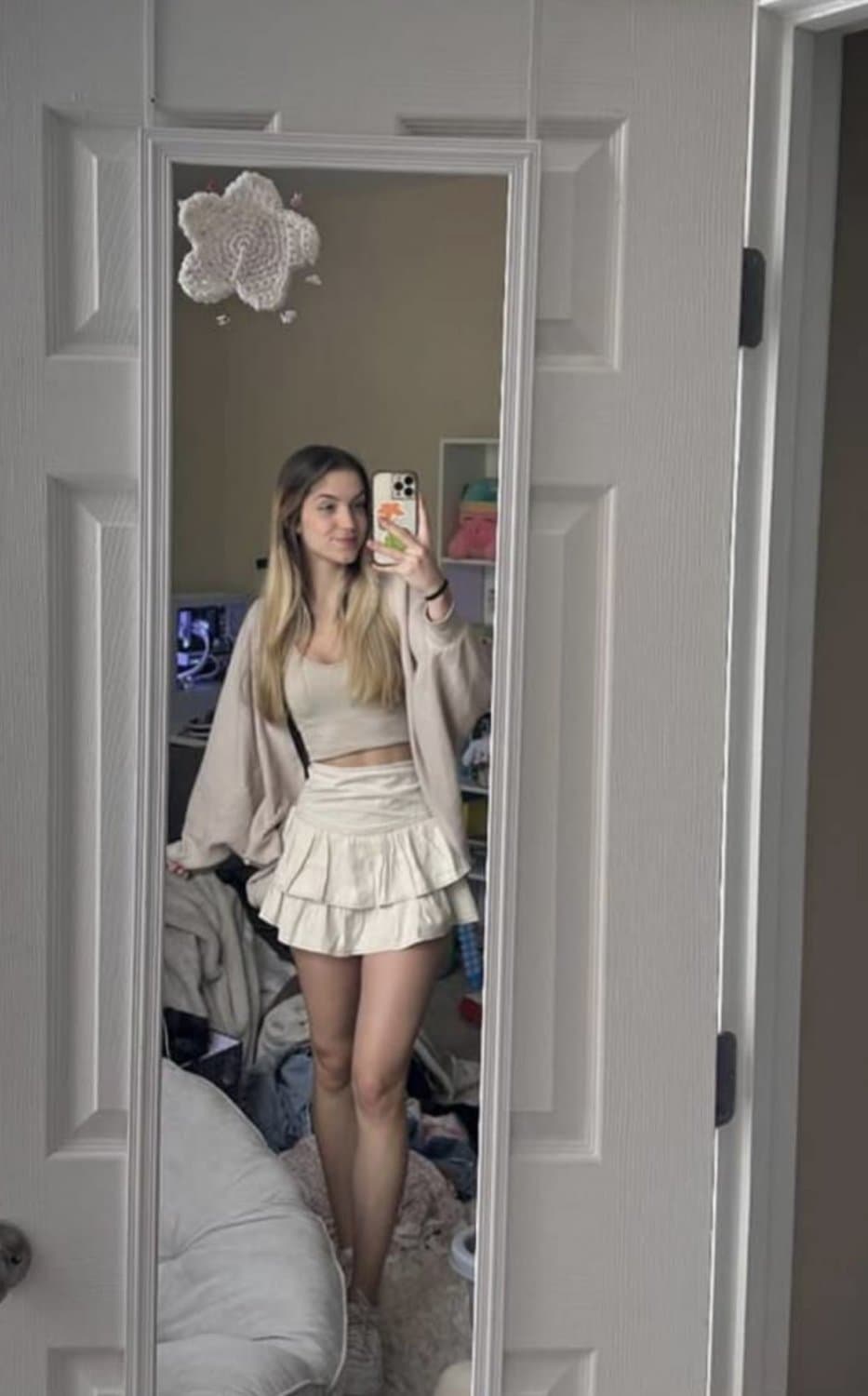 Click to view full size Sweet Della