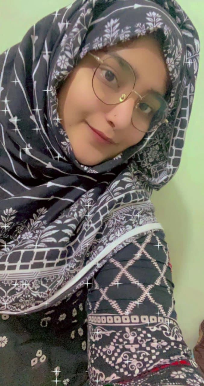 Click to view full size Egyptian Milf