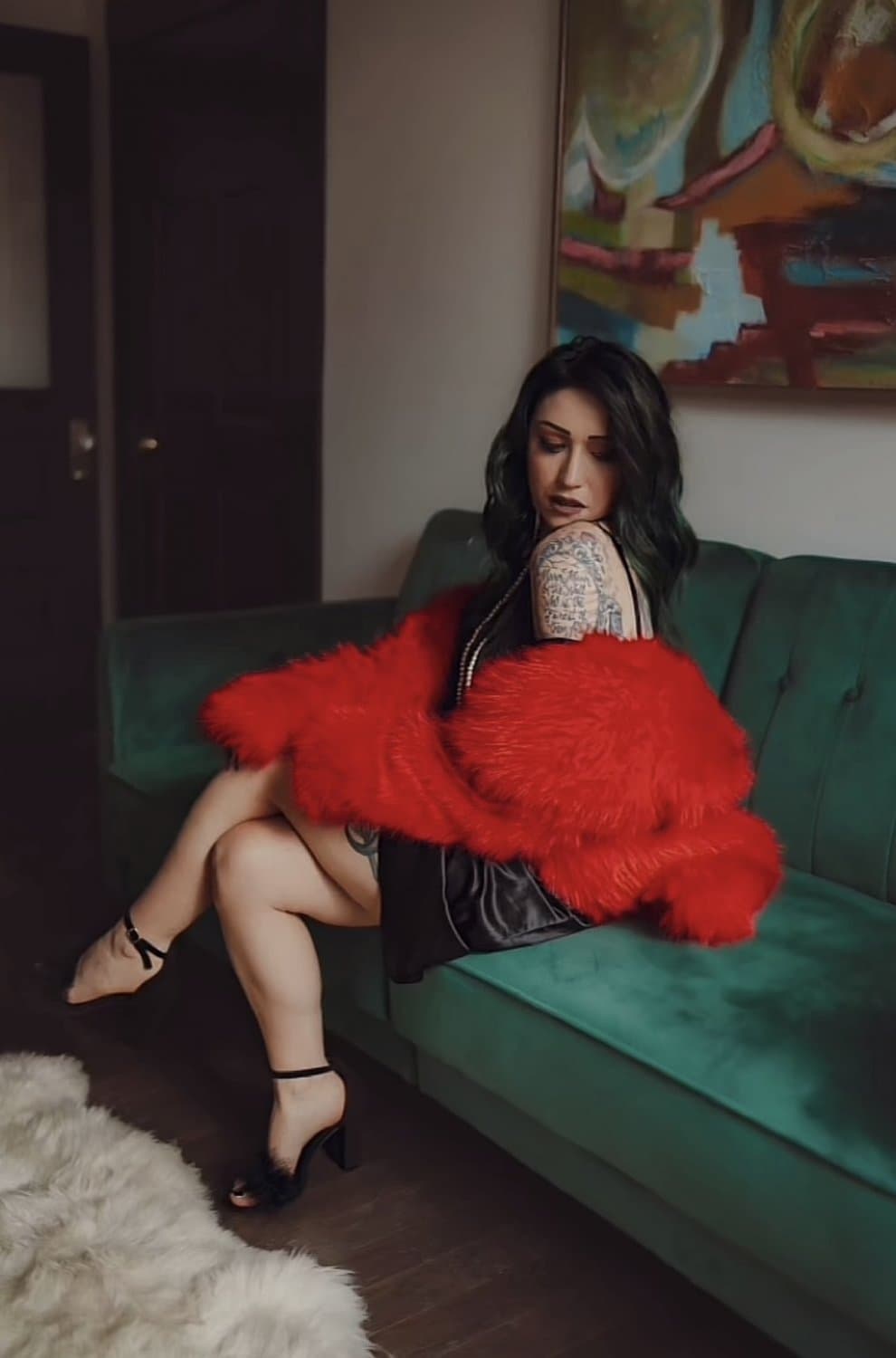 Click to view full size GA TikTok Goth Slut Pierced & Tatted LeAkEd