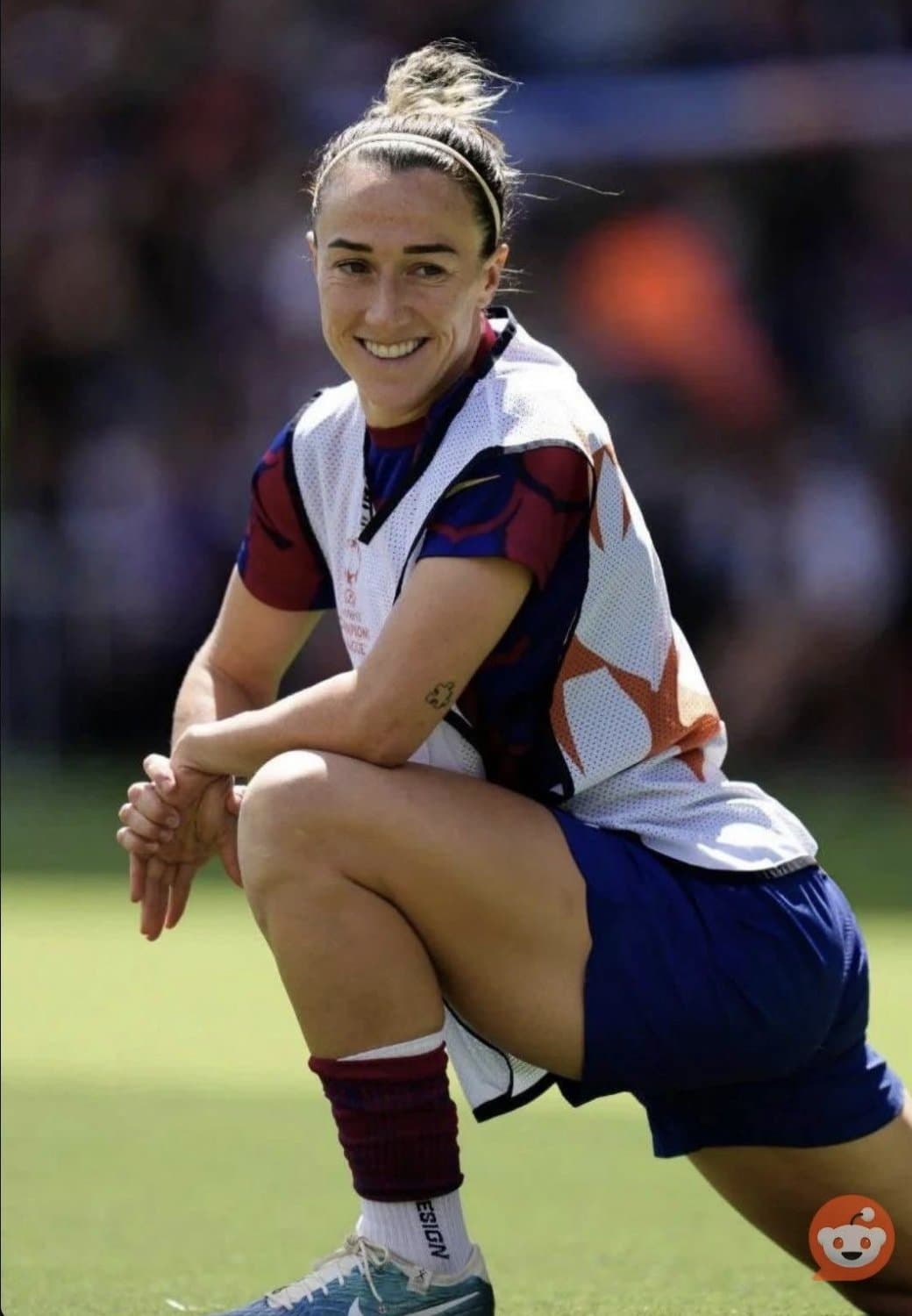 Click to view full size Lucy Bronze