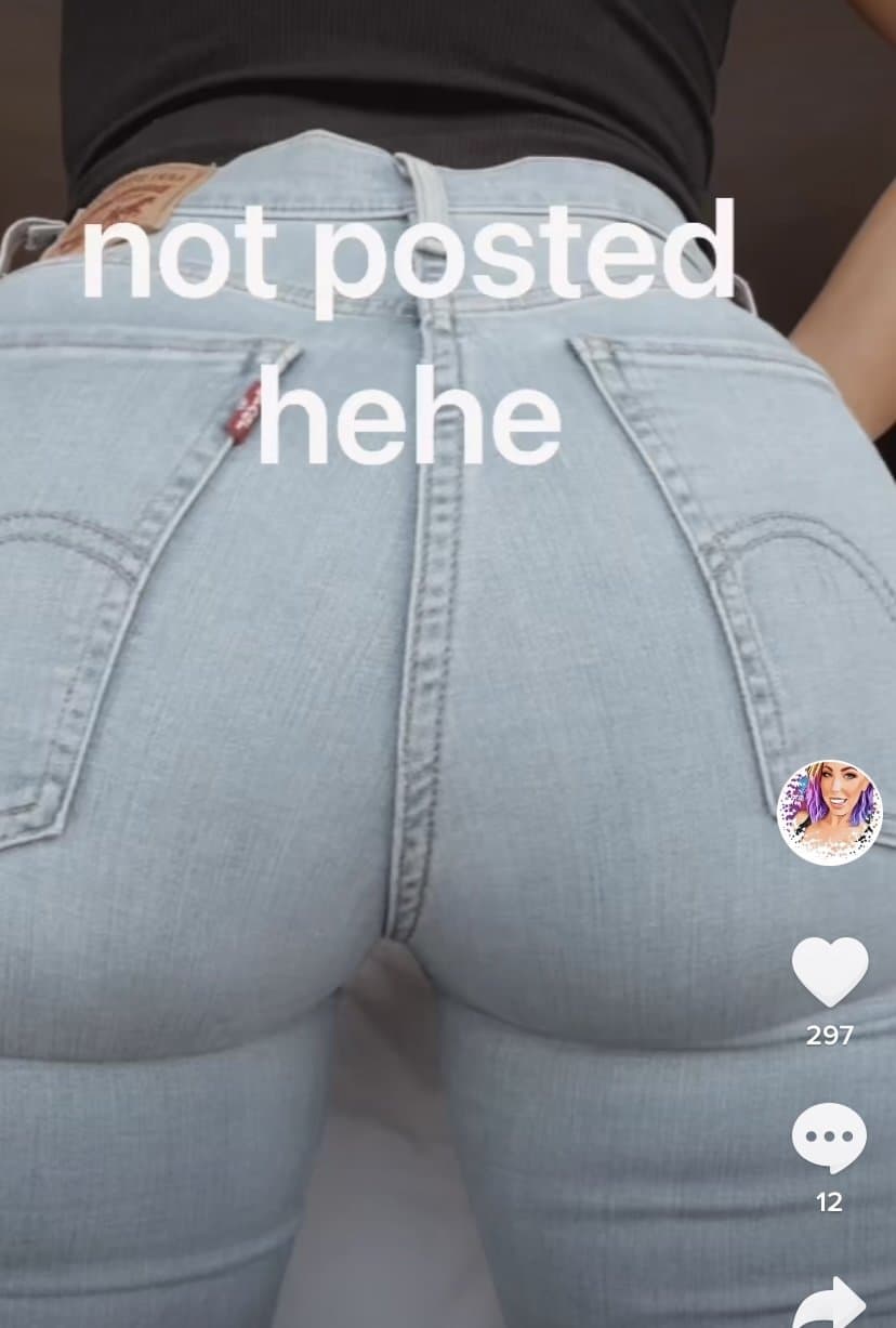 Click to view full size Texas milf Robyn fields