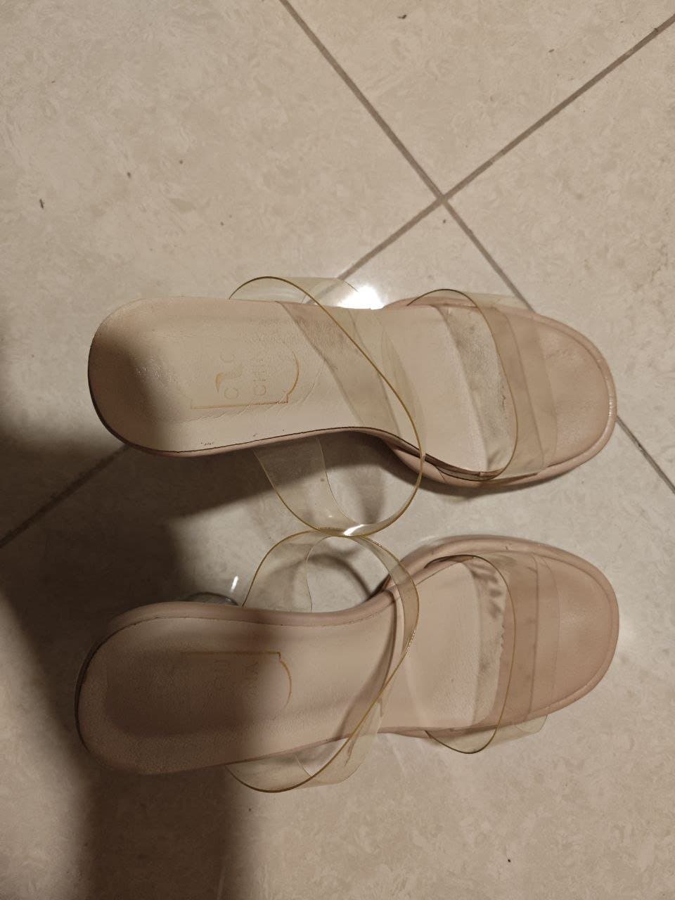 Click to view full size Asian shoes / feet / socks & cum