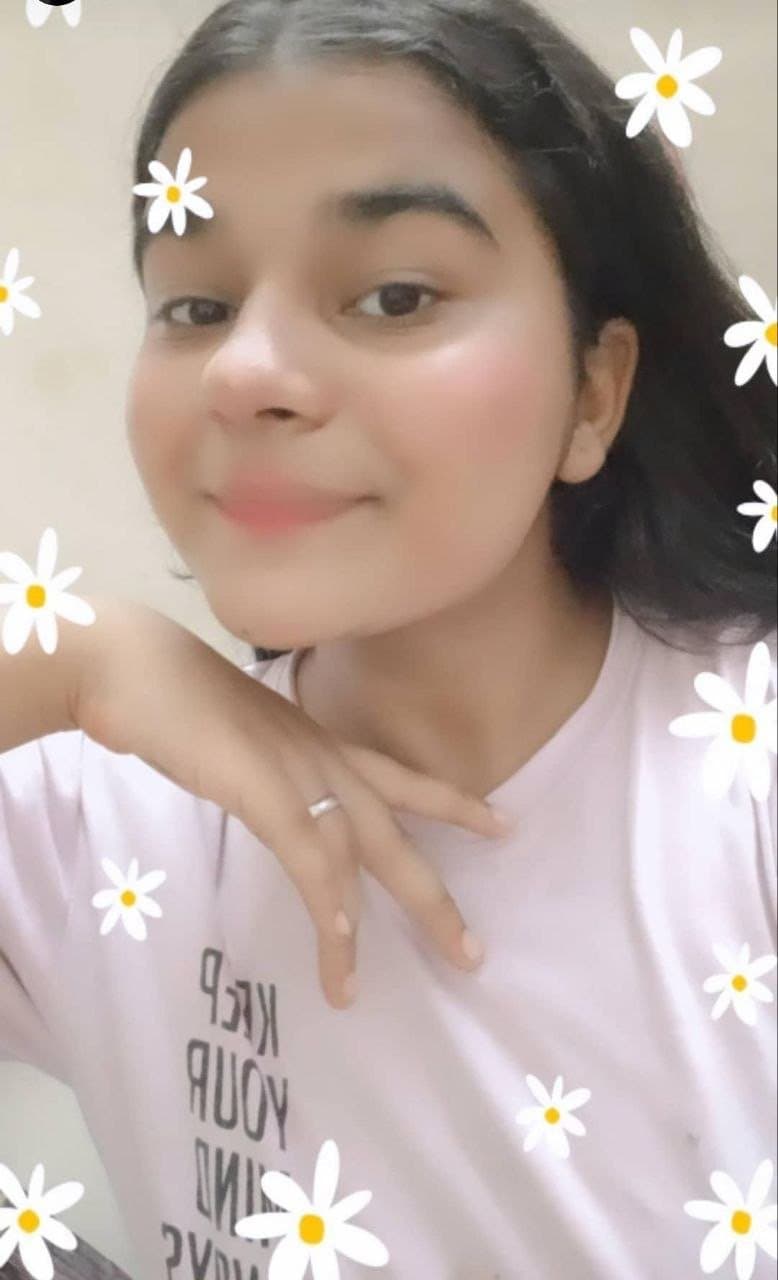 Click to view full size Delhi Slut 18 yo Niki ?