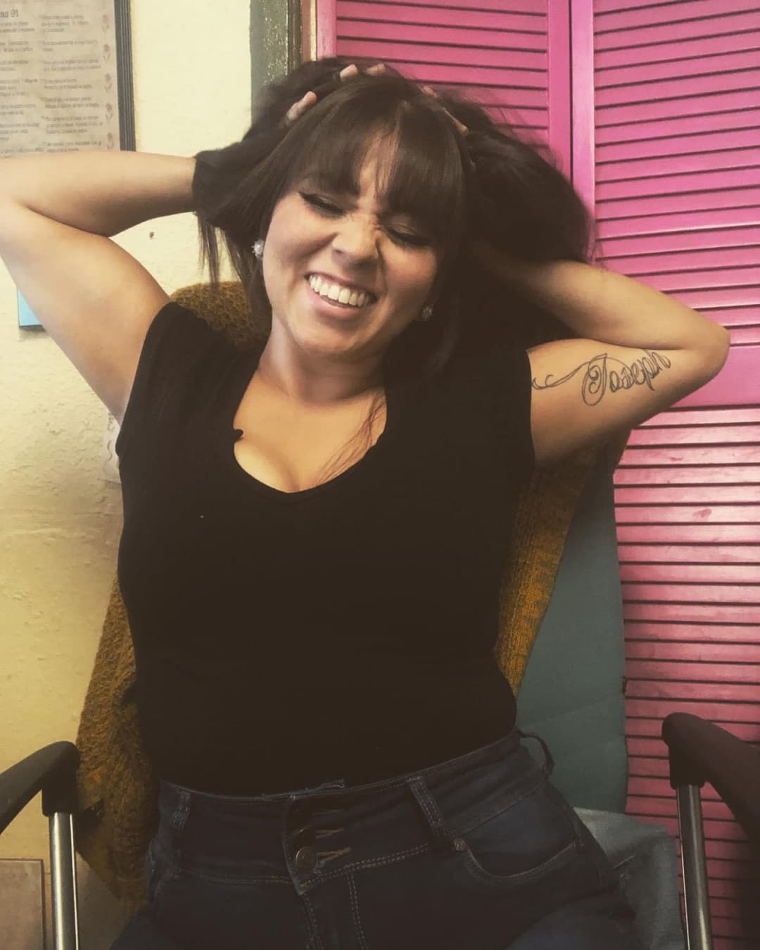 Click to view full size Pull out or creampie this Latina slut