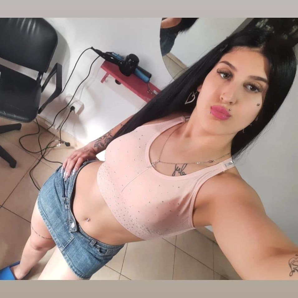 Click to view full size mikaela rocio una turra de culo abusivo