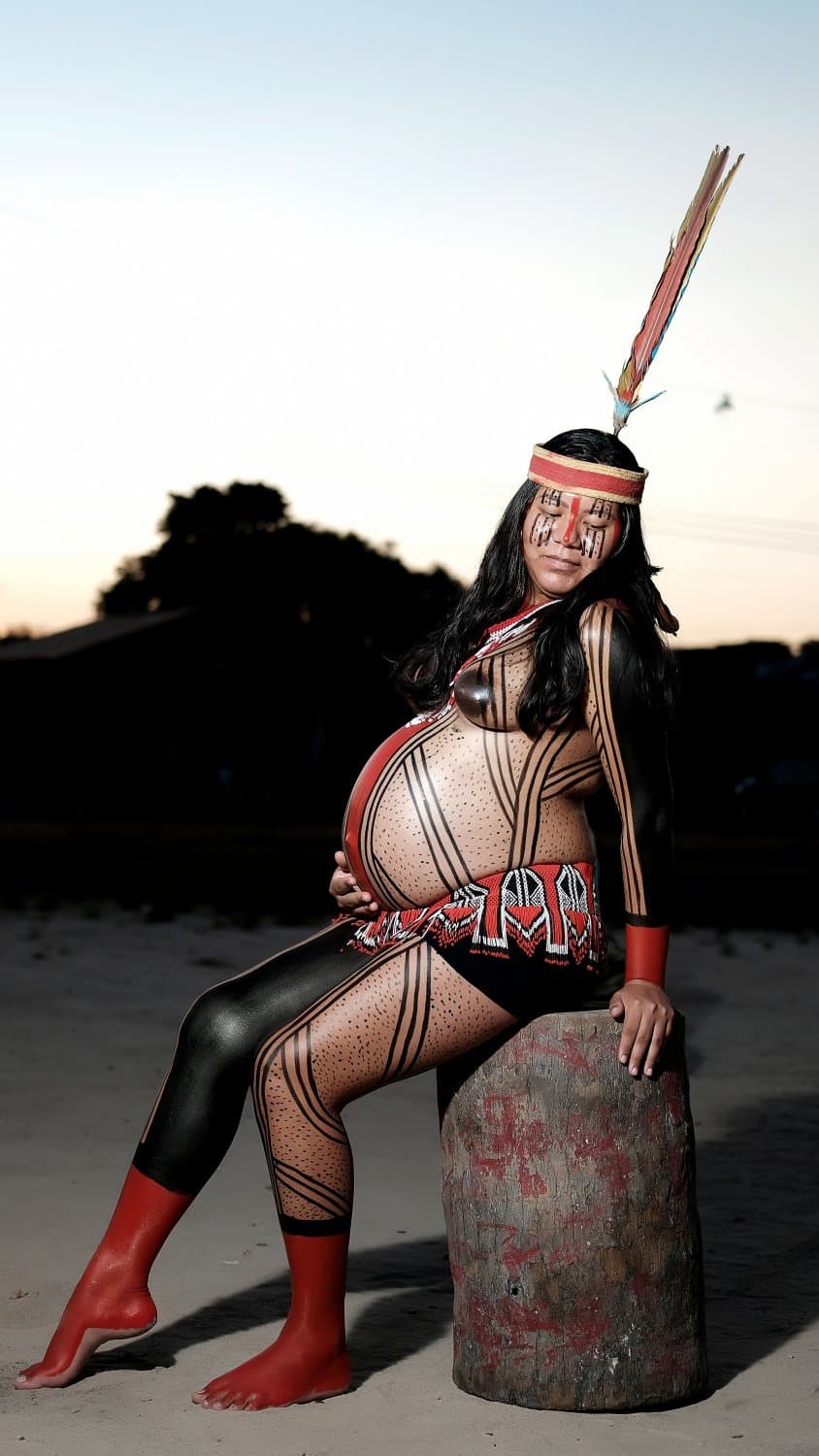 Click to view full size Boudoir Maternity Shoot ? Indigenous Edition