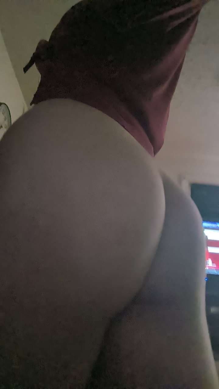 Click to view full size Horny teen get her snap chat pics leaked