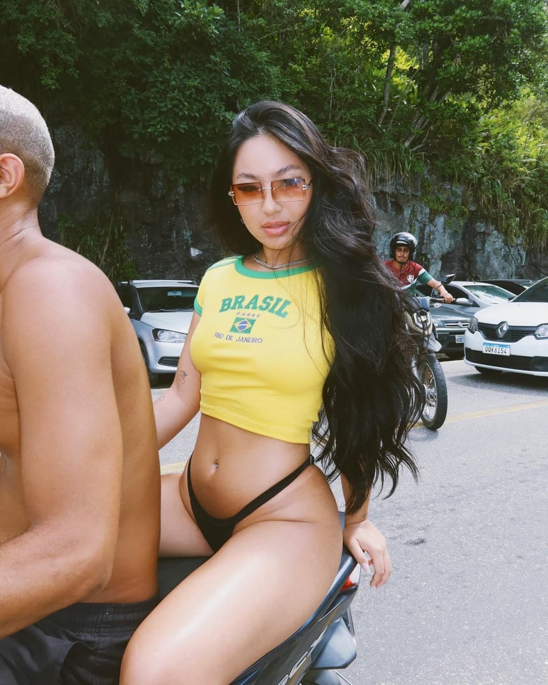 Click to view full size Annie hikari