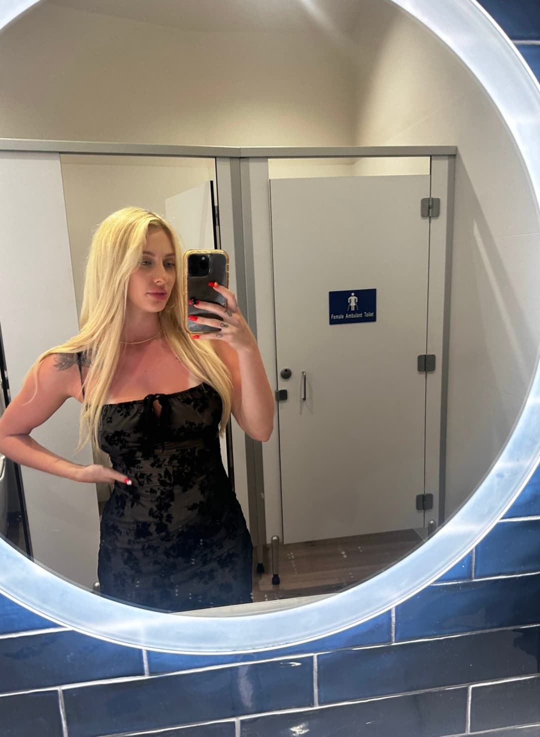 Click to view full size I wanna do something fun in the public bathroom, wanna join me