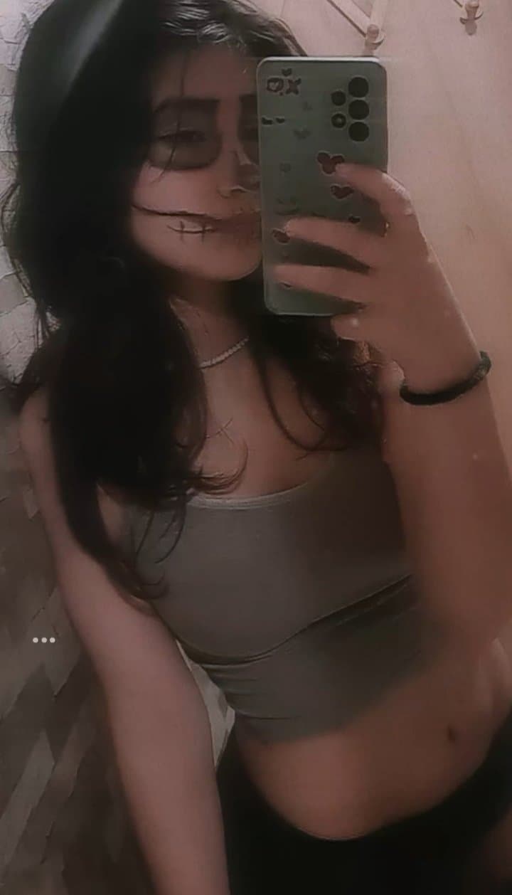 Click to view full size Chilena colegiala de rica cintura