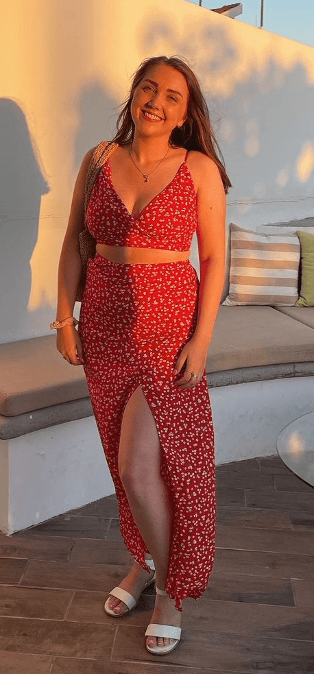 Click to view full size Thick Slut Kristy loves to watch you pump for her