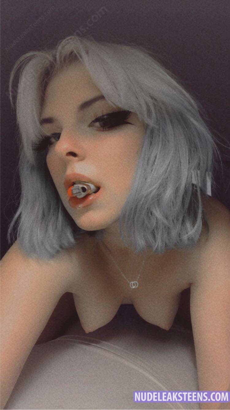 Click to view full size A horny teen spreads her pretty legs