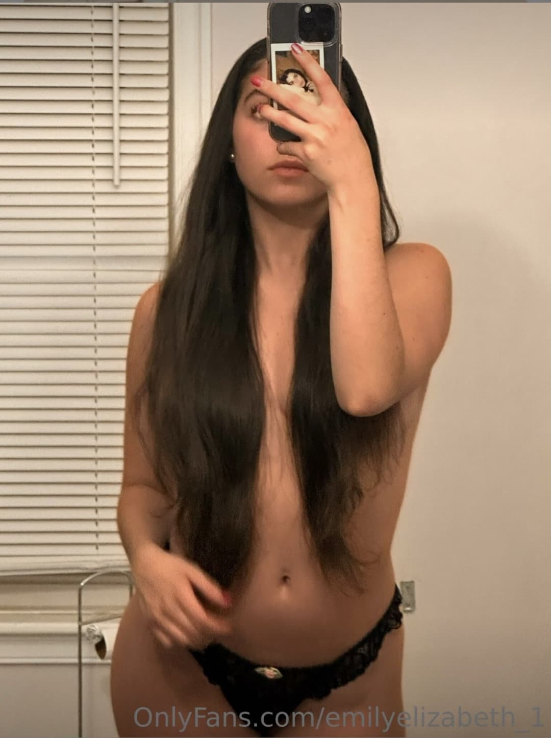 Click to view full size meg marie’s sister tried OF…wasn’t as successful since she wouldn’t get naked