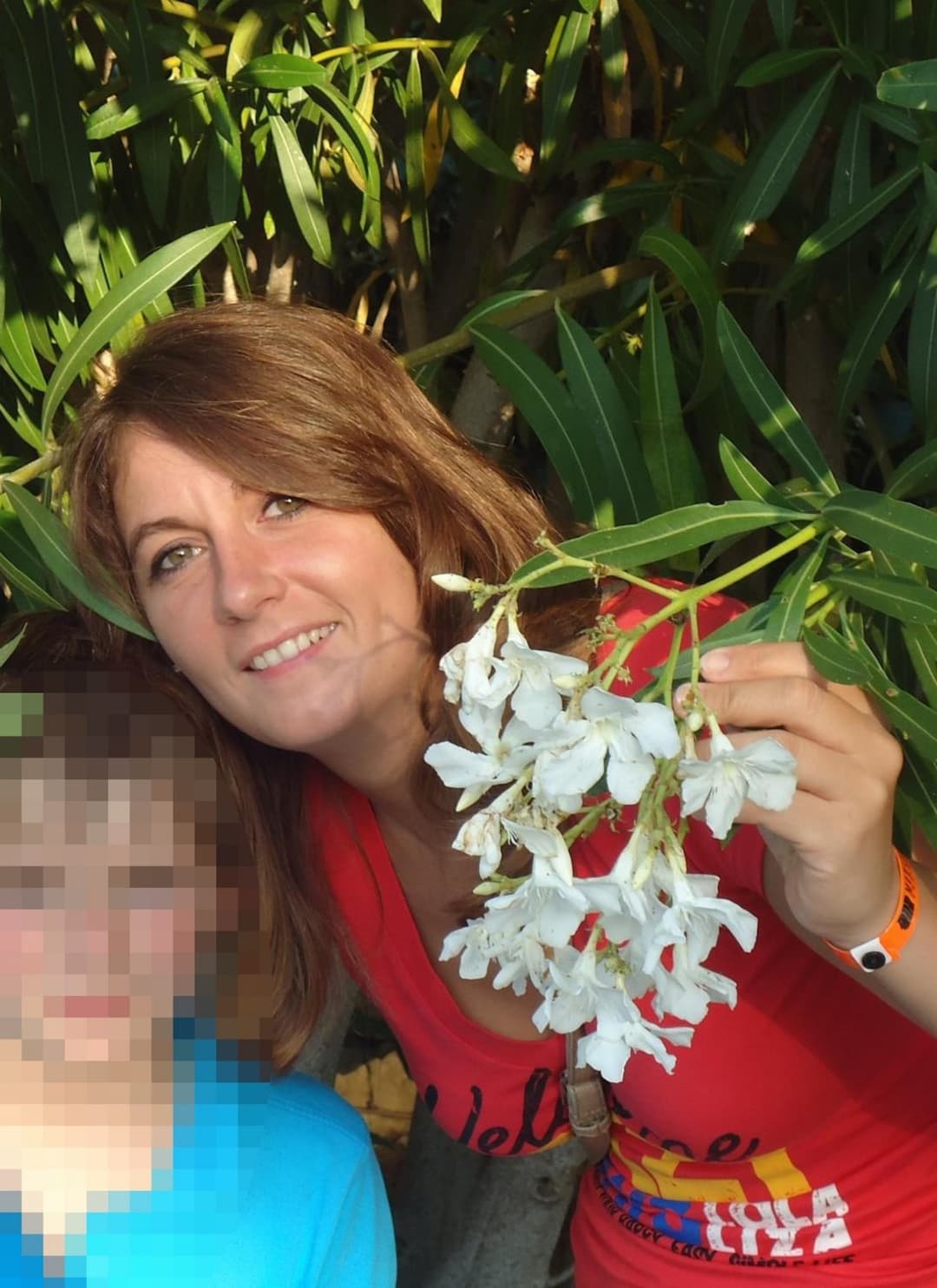 Click to view full size HER ASS IS HER BEST FEATURE