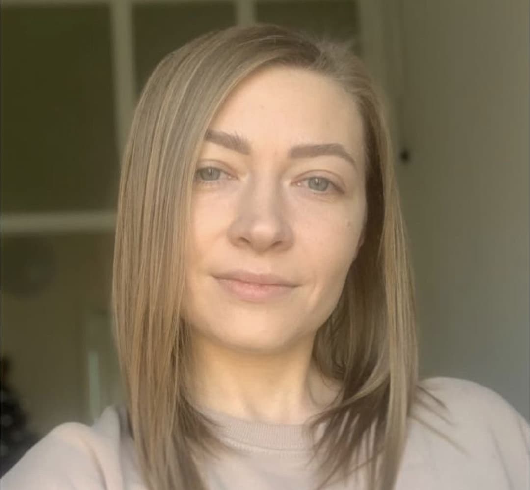 Click to view full size Sexy Slut Nadia ?❤️ Needs to show herself to everyone